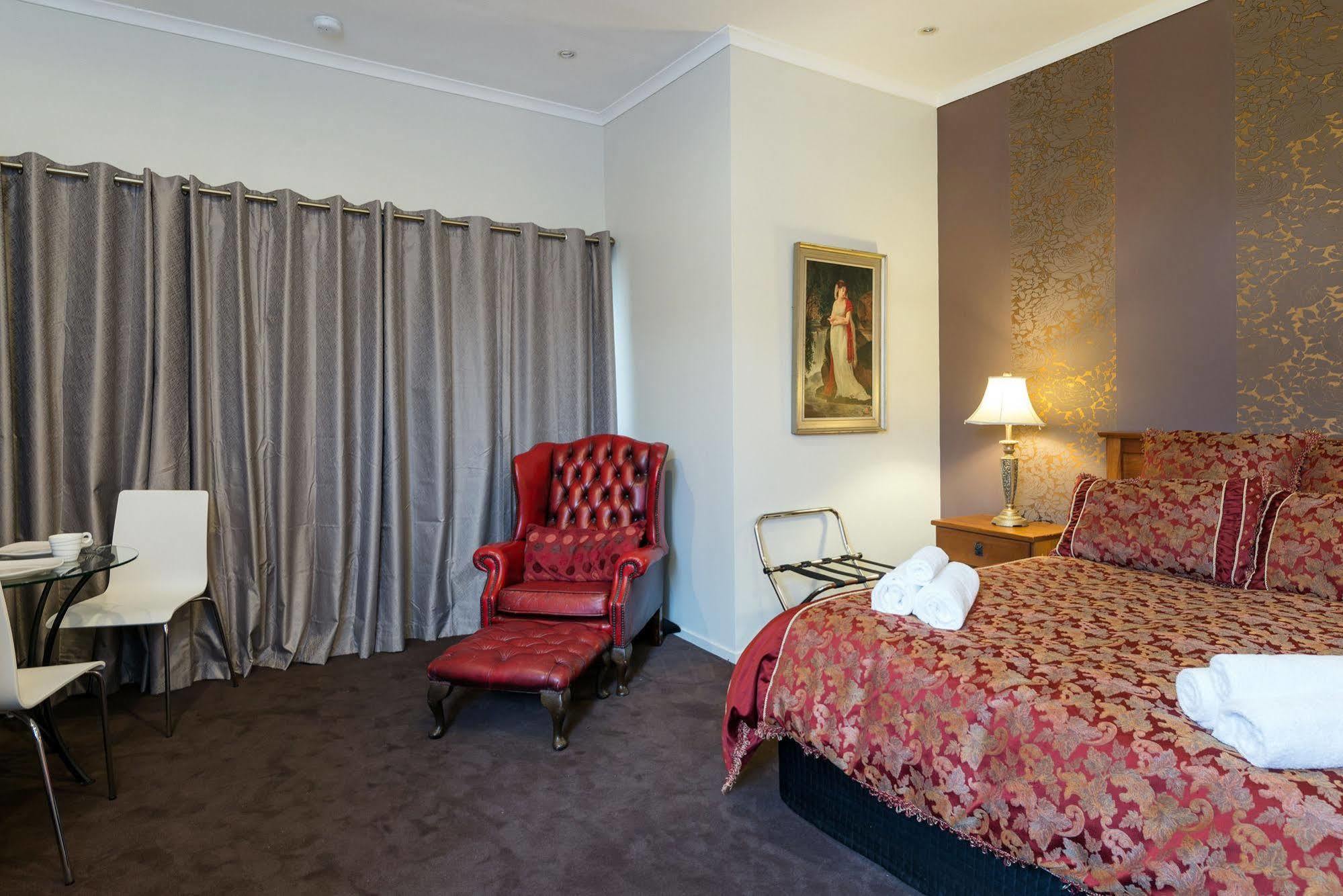 Lakeside City Apartments - Penthouse And Studio โรโตรัว ภายนอก รูปภาพ